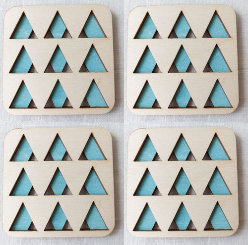 Wooden retro triangles drinks - wooden,